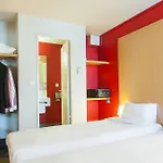 Bordeaux 2*