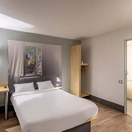 Bordeaux Hotel 2*