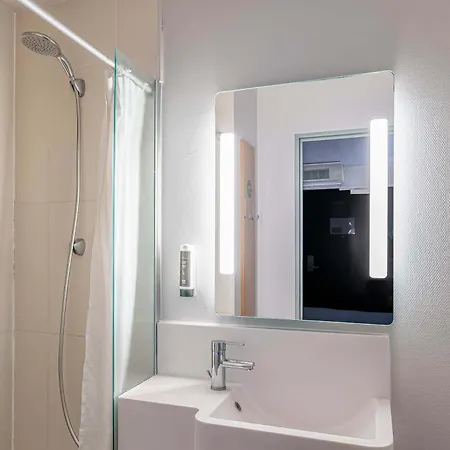 Ξενοδοχείο Bordeaux 2*