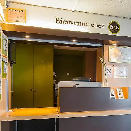 Ξενοδοχείο Bordeaux 2*